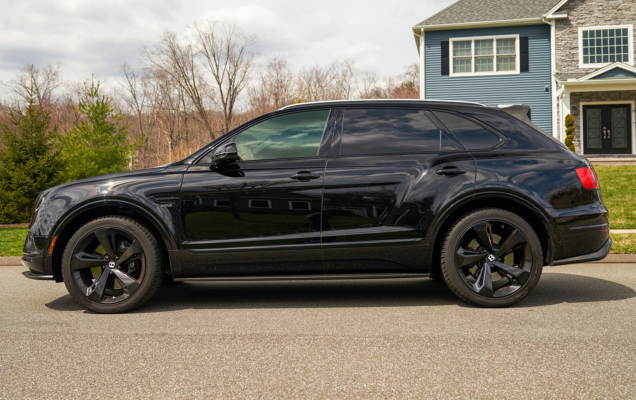 2018 Bentley Bentayga Base - Photo 24