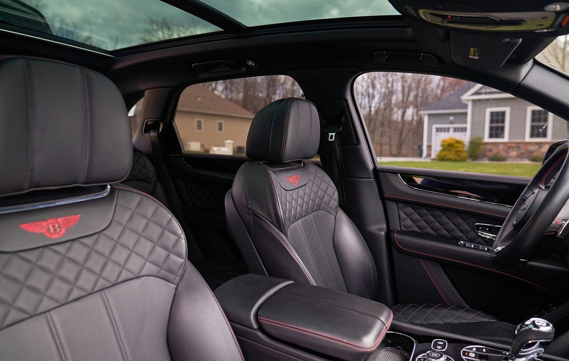 2018 Bentley Bentayga Base - Photo 19